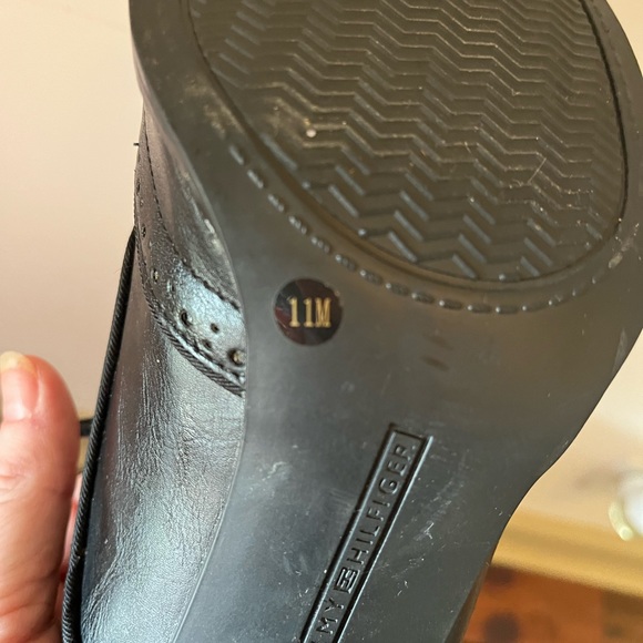 Tommy Hilfiger Black Lace Up Heels - Picture 8 of 9